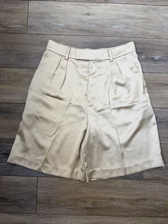 Banana Republic Pants - Banana Republic Satin High-Waist Pleated Cream Shorts Sz 4